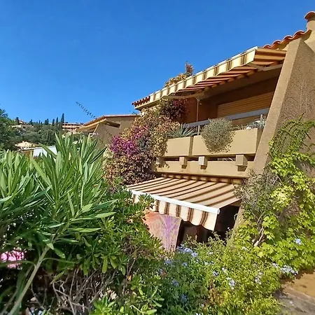 Accogliente Alloggio Pochi Passi Dalla Spiaggia. * Le Lavandou